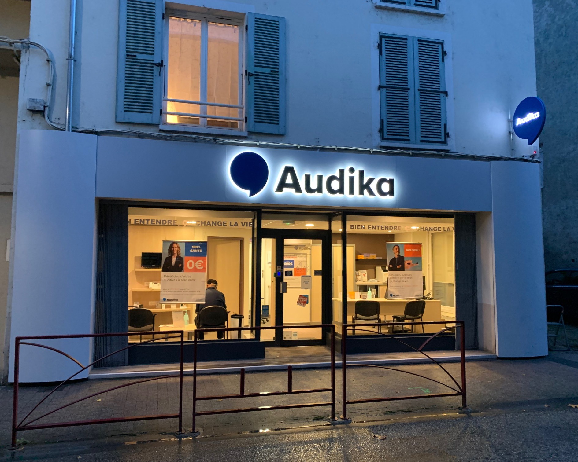 après (Audika)